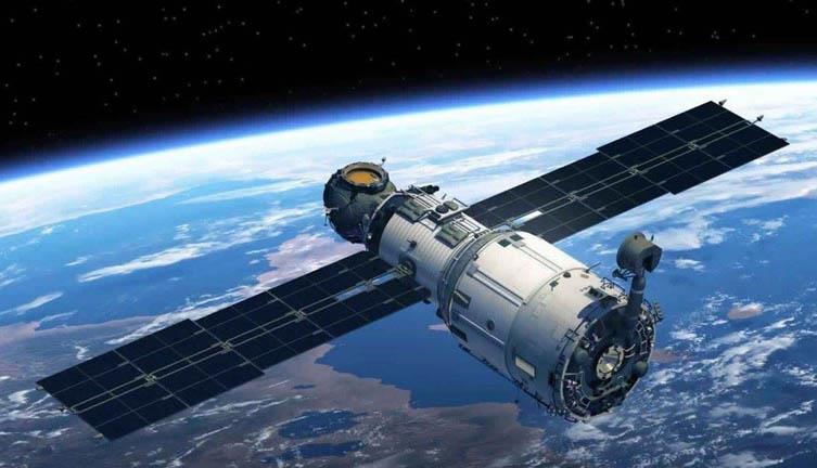 روسيا تستعد لإطلاق أول مسبار فضائي لاستكشاف القمر 