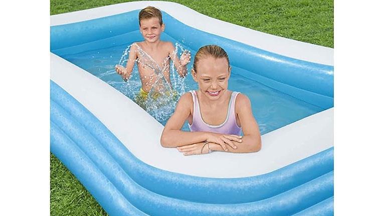 حمام سباحة قابل للنفخ