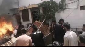 إحراق عدد من الكنائس في باكستان بعد اتهام عائلة مس