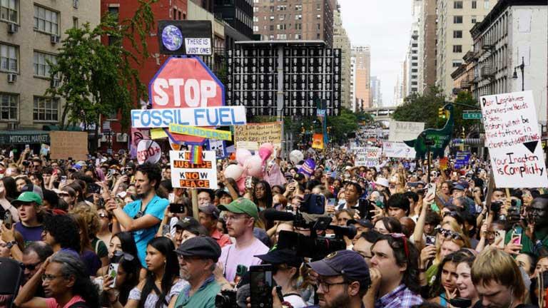 مظاهرات في نيويورك من أجل المناخ