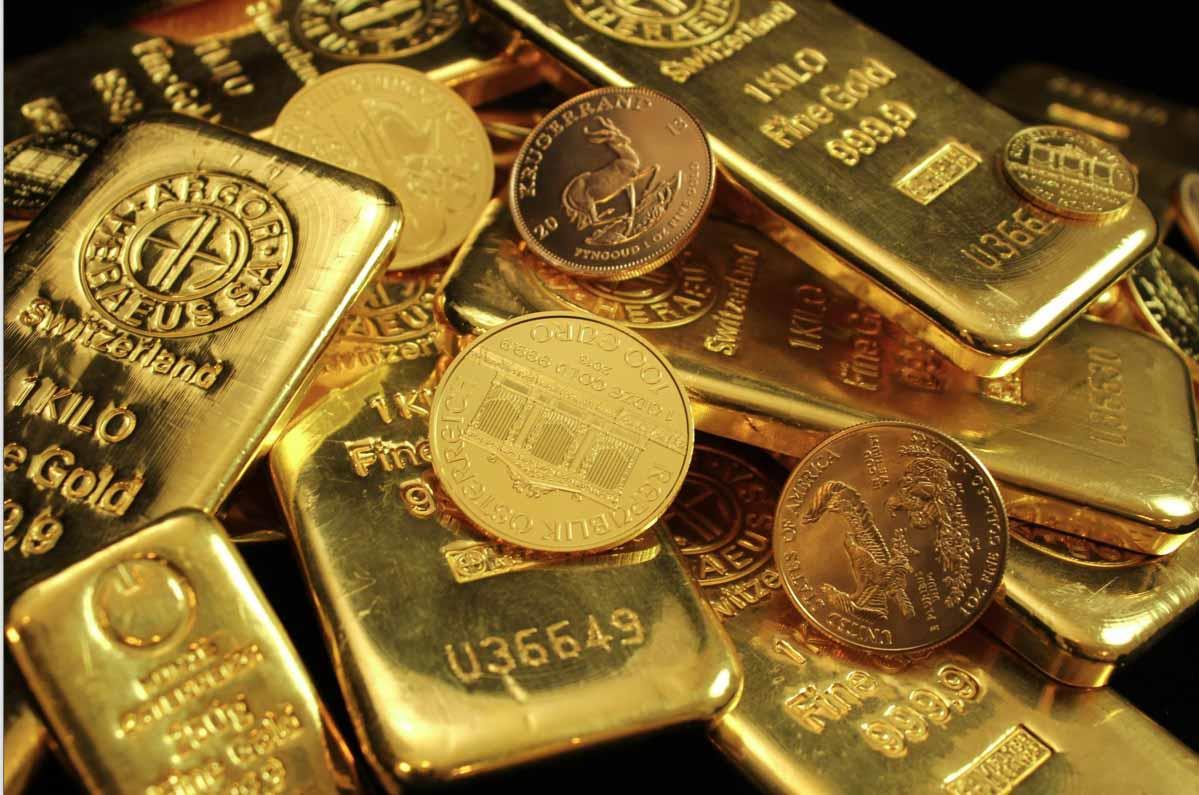 الذهب العالمي يسجل مستوى قياسي جديد 