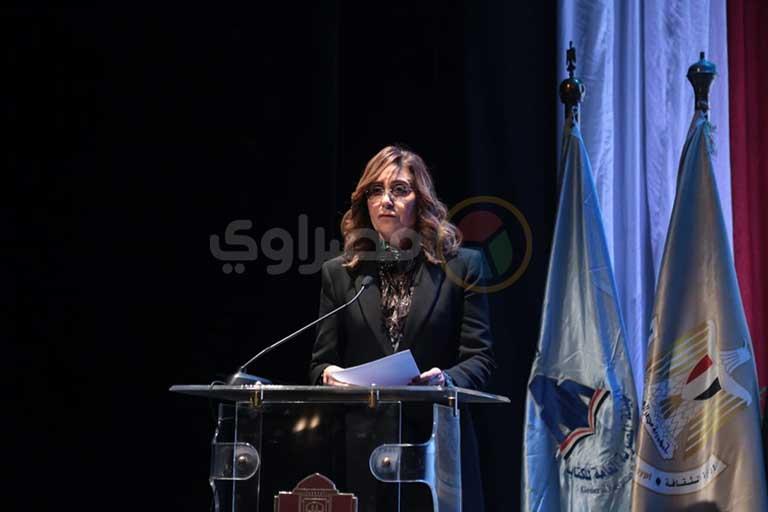 الدكتورة نيفين الكيلاني وزيرة الثقافة 