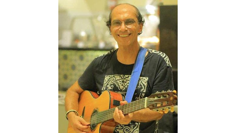 وفاة ياسر الدلجاوي عازف الجيتار بفرقة محمد منير