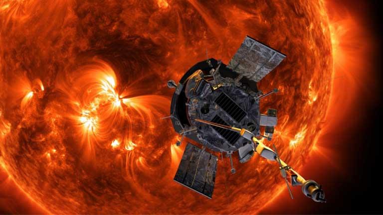 تصور فني لمركبة ناسا في مهمة لمس الشمس