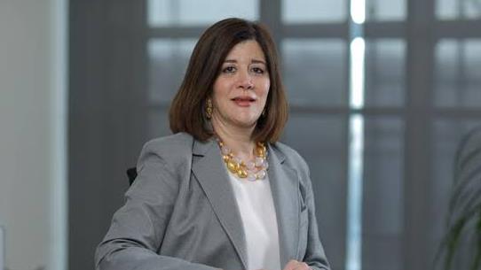 هالة صادق الرئيس التنفيذي للبنك الأهلي المتحد مصر