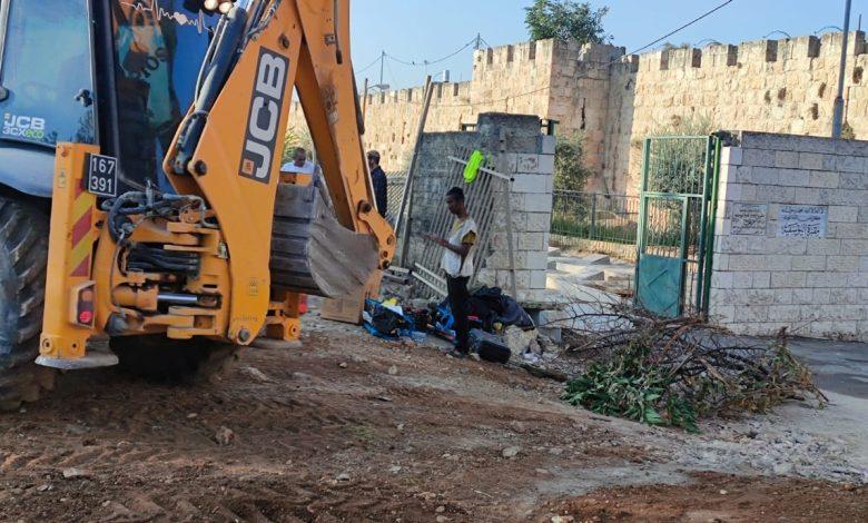 تدمير الاحتلال الإسرائيلي للمقابر في غزة   أرشيفية