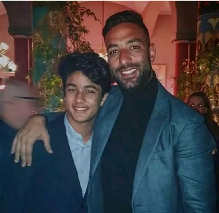 أبناء المشاهير.. علي ميدو صعده جوميز وطبيب الأهلي أنقذ حياته | مصراوى