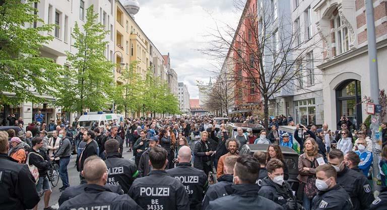 آلاف يتظاهرون على هامش مؤتمر ميونيخ للأمن في ألمان