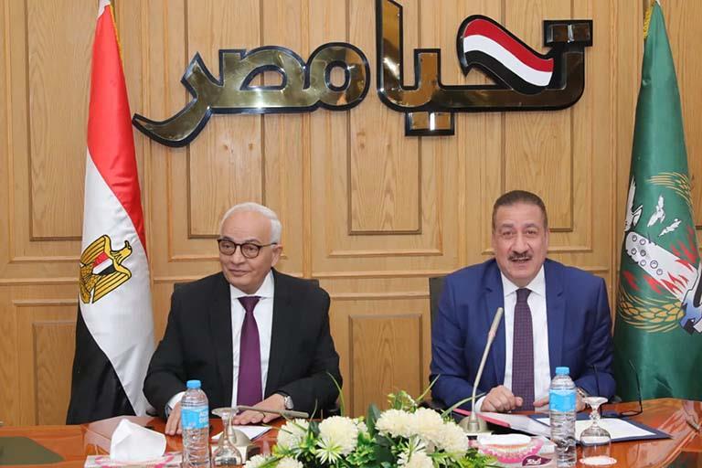 وزير التعليم يكشف مواصفات امتحانات الثانوية العامة 2023-2024