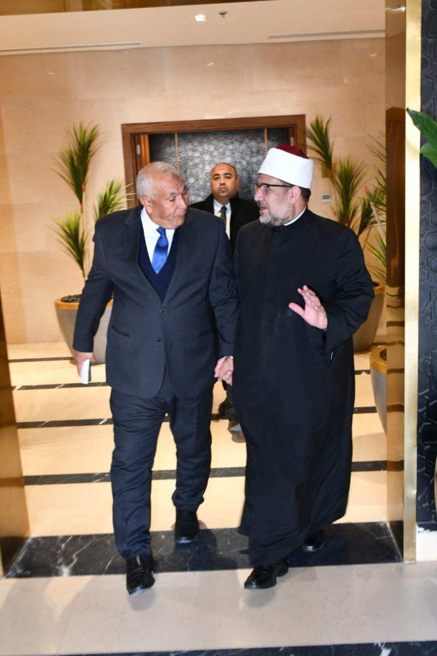 جمعة والزملوط