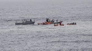 انتشال 13 جثة لمهاجرين غرقوا بسواحل تونس   أرشيفية