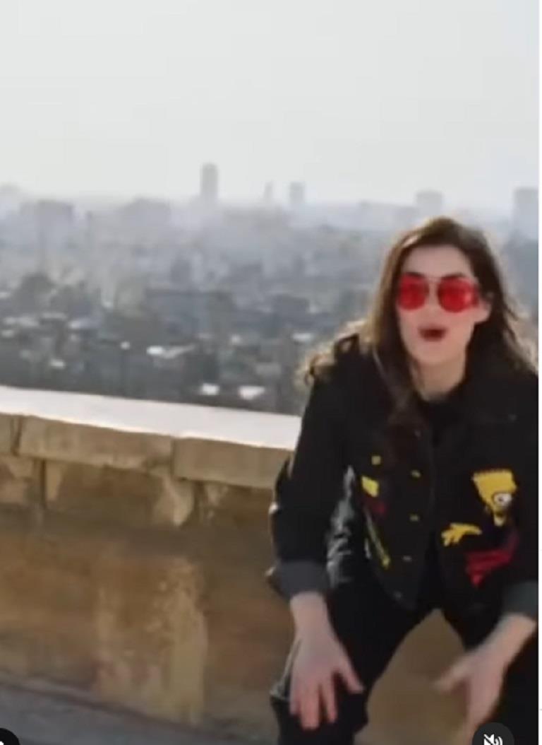 ليلى أحمد  زاهر 