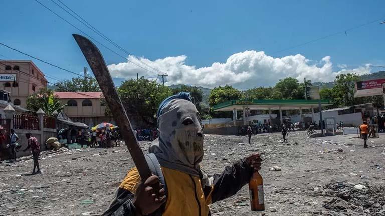 تزايد أعمال العنف في هايتي والعصابات تسعى للإطاحة 