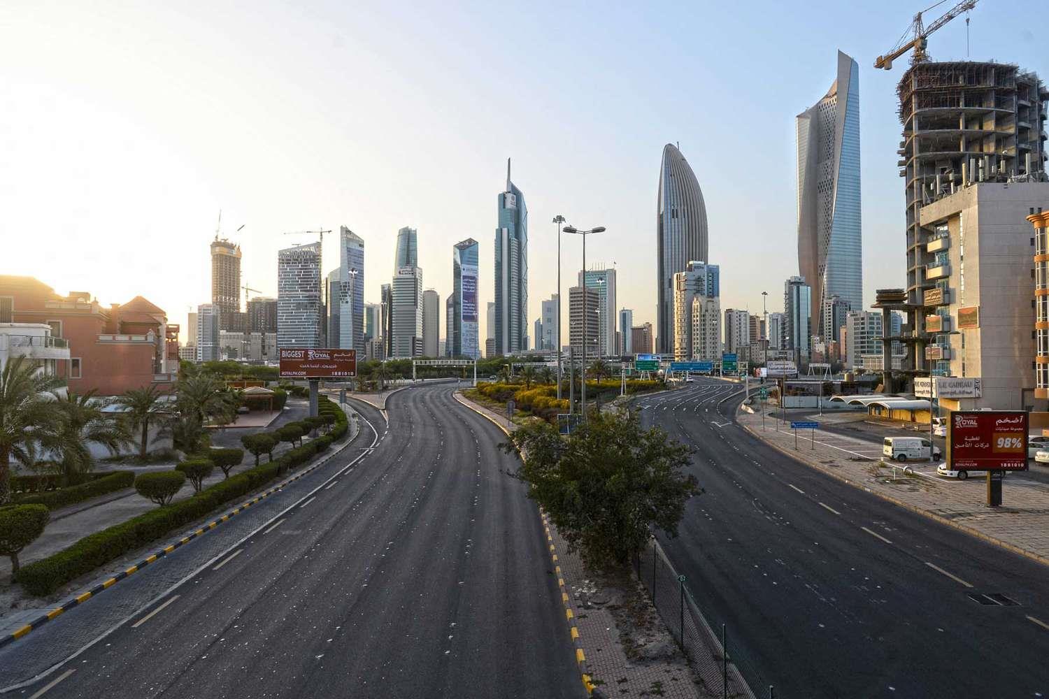 هكذا تبدو شوارع الكويت في نهارات الصيف