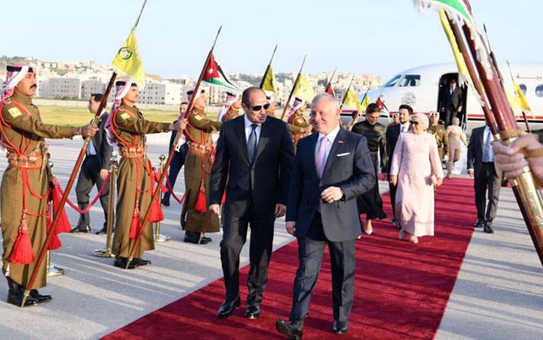 الرئيس السيسي والعاهل الأردني يؤكدان على تطوير الع