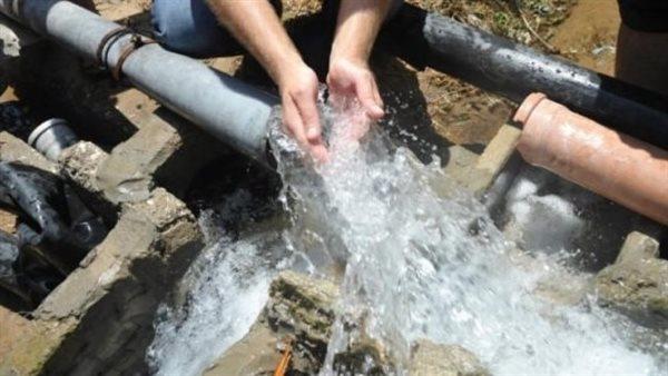 إسرائيل تسمح بإصلاح أنبوب لضخ المياه لسكان غزة
