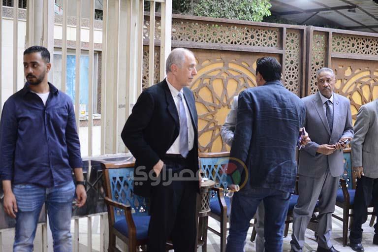 بالصور.. أسرة شيرين سيف النصر تستقبل العزاء بحضور نجوم الفن والإعلام في الحامدية الشاذلية