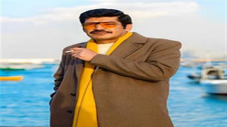 باسم سمرة عن عيسى الوزان في العتاولة ده معلم في بولاق وبعت لي صور بدله على الواتس