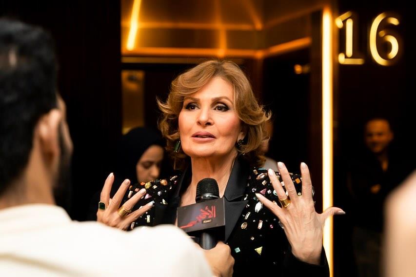 يسرا توجه رسالة إلى الجمهور السعودي بعد العرض الأول لـ فيلم شقو في الرياض