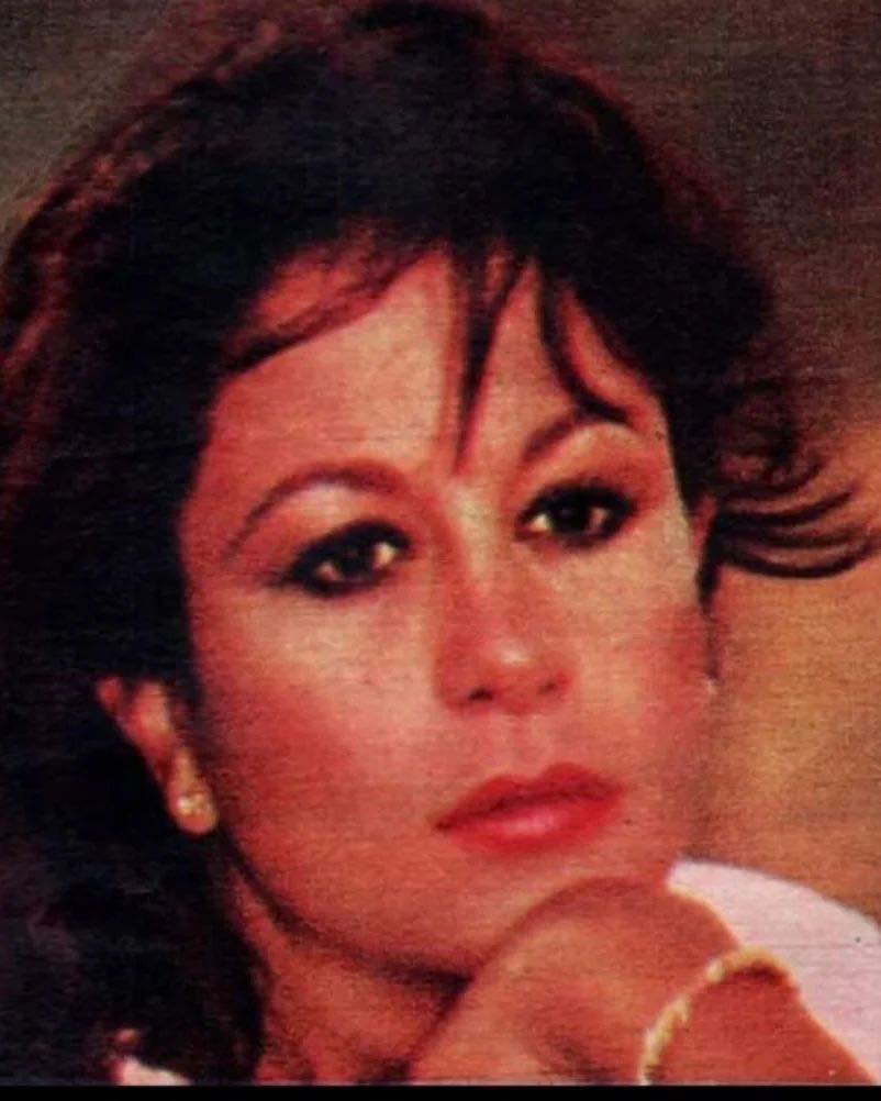 الفنانة سمية الألفي