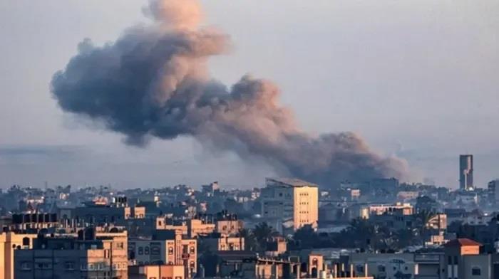 سماع دوي انفجارات في محيط العاصمة السورية دمشق   أ