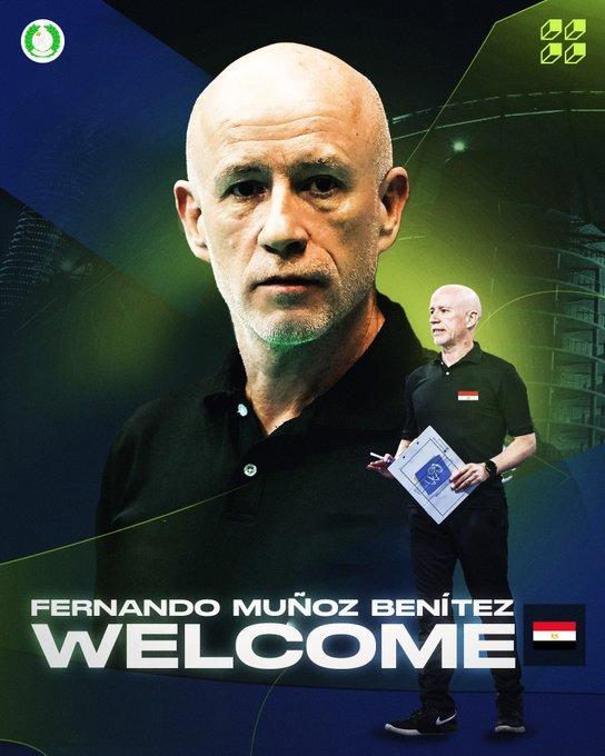 المدرب الإسباني فيرناندو مونزو