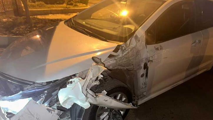 مي سليم تنجو من حادث مروع