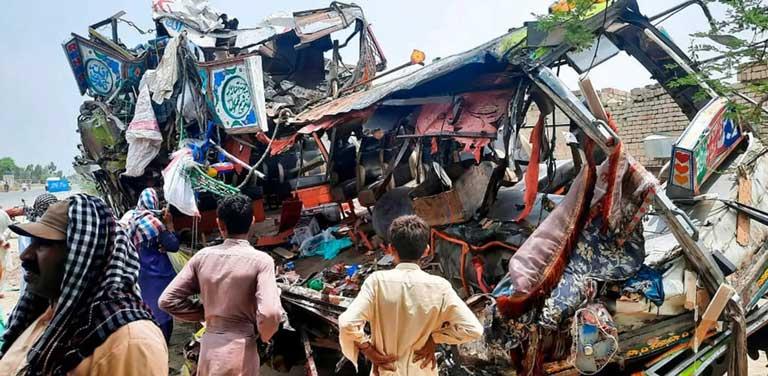 حادث حافلة في باكستان