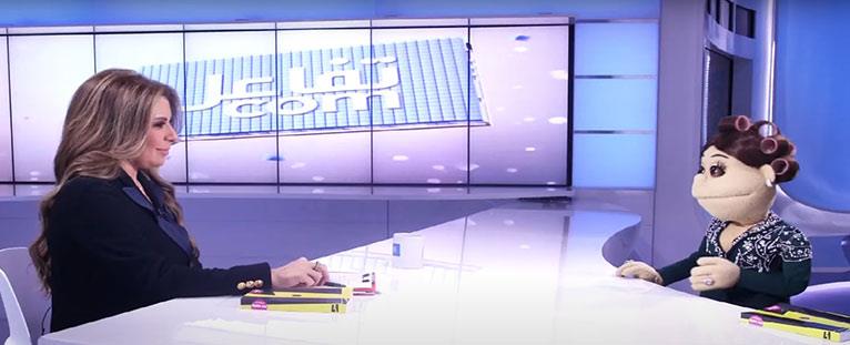 أبلة فاهيتا خلال لقائها مع الإعلامية سارة دندراوي