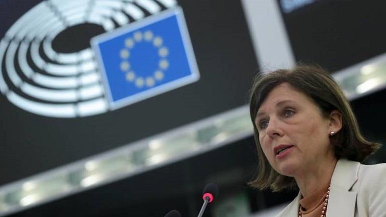 نائبة رئيس المفوضية الأوروبية فيرا يوروفا