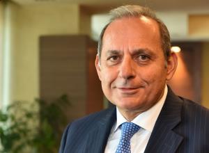 هشام عكاشة، رئيس مجلس إدارة البنك الأهلي المصري