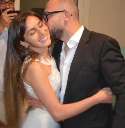 قُبلة العريس وعمرو يوسف شاهد..15 صورة لحفل عقد قران جميلة عوض