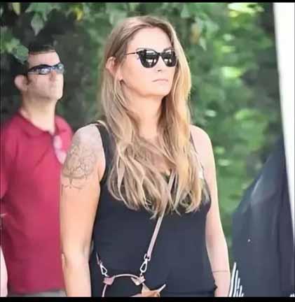 جنازة نجمة العشق الممنوع