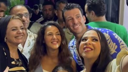 ايمي سمير غانم ودنيا وكايلا ورامي رضوان