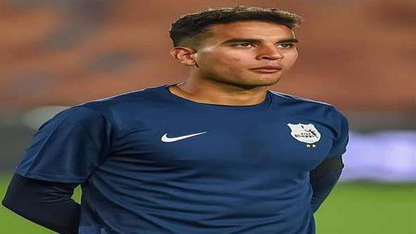 محمد حمدي لاعب الزمالك الحالي وإنبي السابق