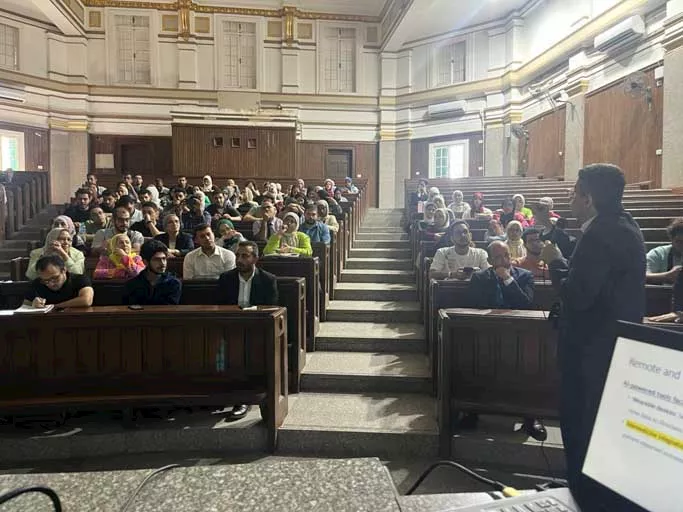 الذكاء الاصطناعي بين الخيال والتنفيذ.. جلسة تناقش تطبيقات الممارسة الطبية