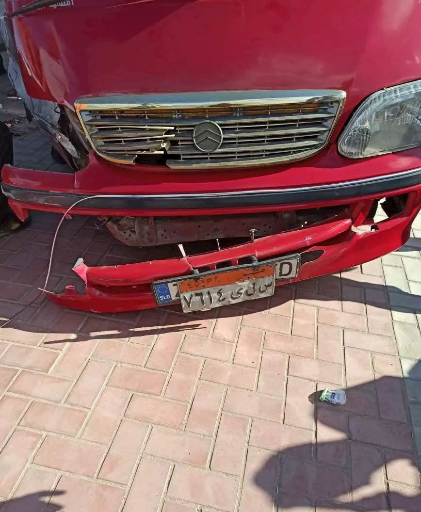 تصادم ميكروباص (2)