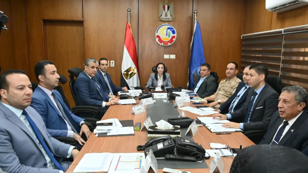 الدكتورة جاكلين عازر (2)