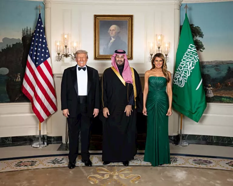 صورة 1 - الرئيس الأمريكي وولى العهد السعودي