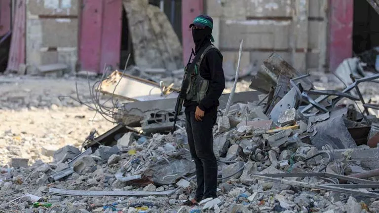 محاصري الخط الأصفر (1)_1