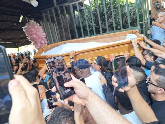 جنازة والد محمد رمضان (13)