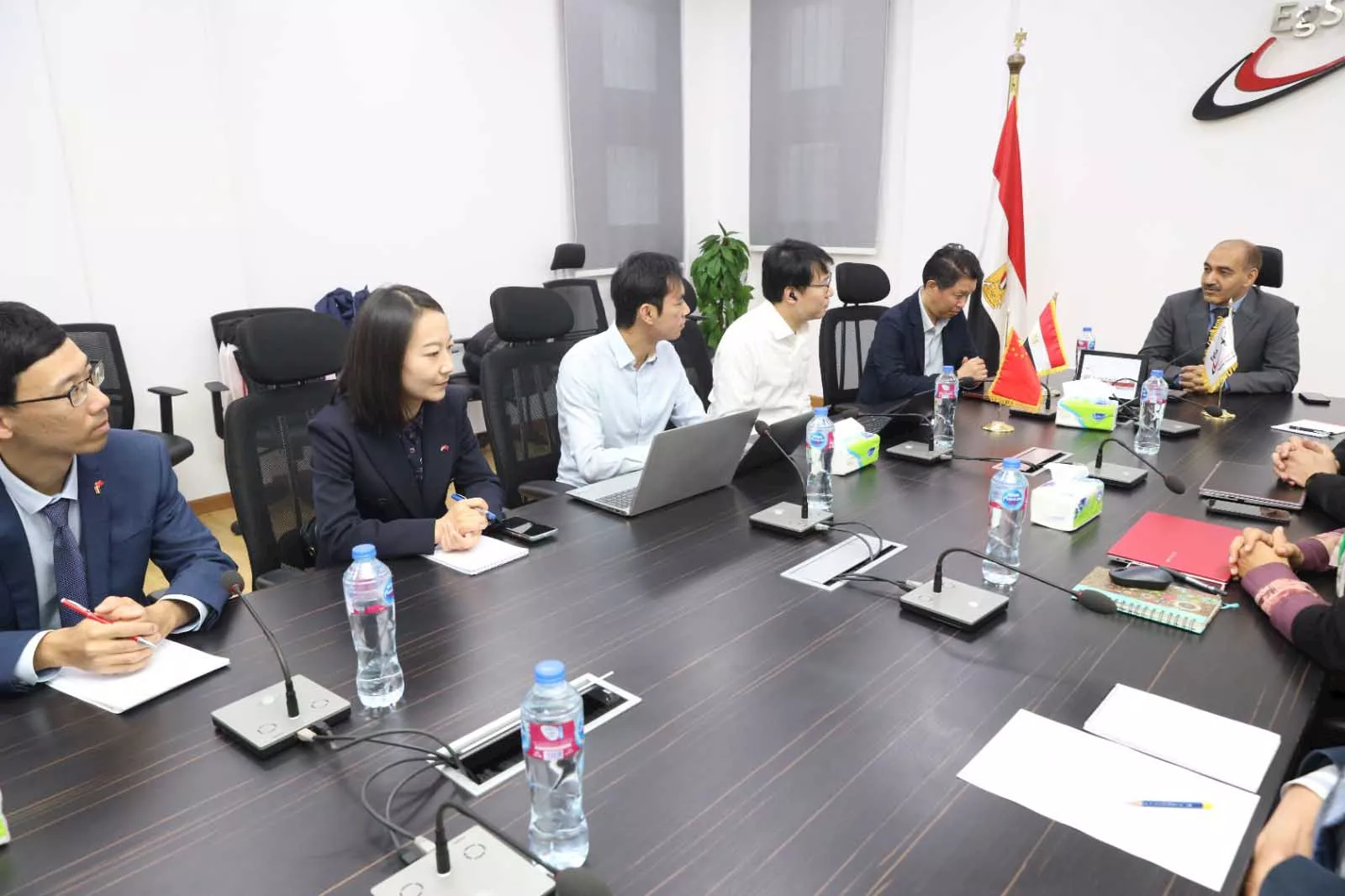 وكالة الفضاء المصرية تستقبل وفدًا من معهد بكين للتكنولوجيا (1)