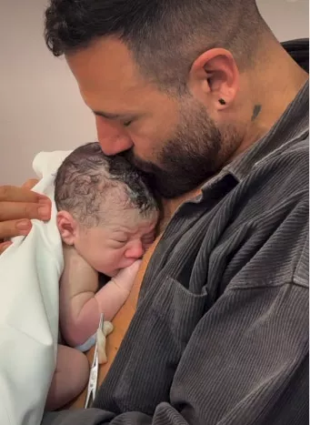 نيكولا معوض يحتفل بمولوده الجديد