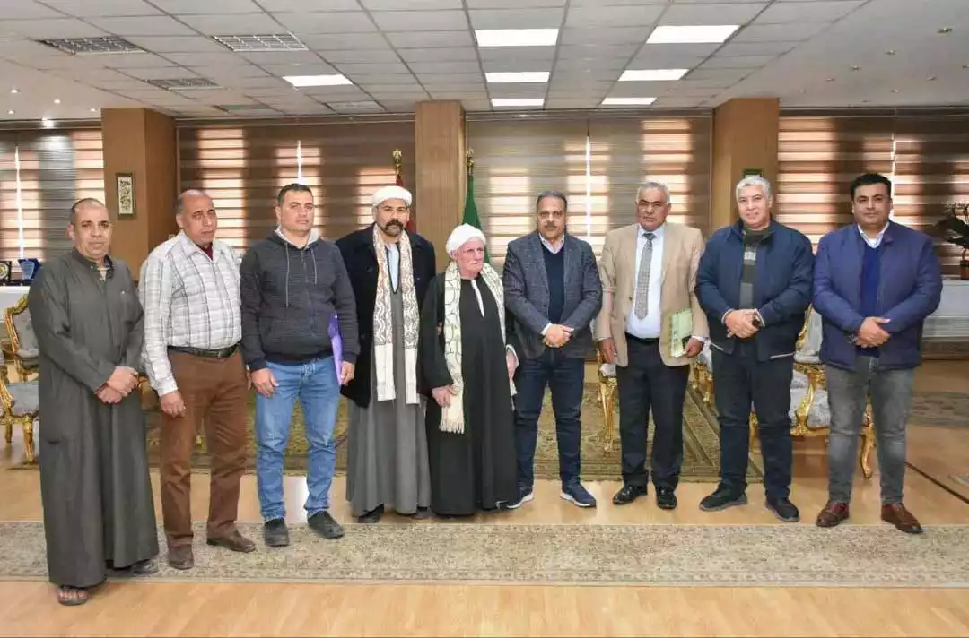 محافظ الشرقية يبحث مطالب المواطنين مع نواب البرلمان