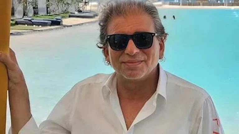 خالد يوسف ينفي شائعة اعتزاله يبحثون عن تريند وفيلمي الجديد بعنوان خطوات الخوف