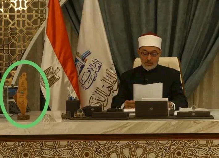 فلسطين حاضرة في إعلان المفتي رؤية هلال شهر شوال (1)