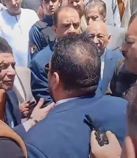 مشاجرة نائـب محافظ سوهاج والسكرتير العام