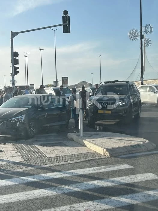 نتنياهو يتعرض لحادث سير في القدس