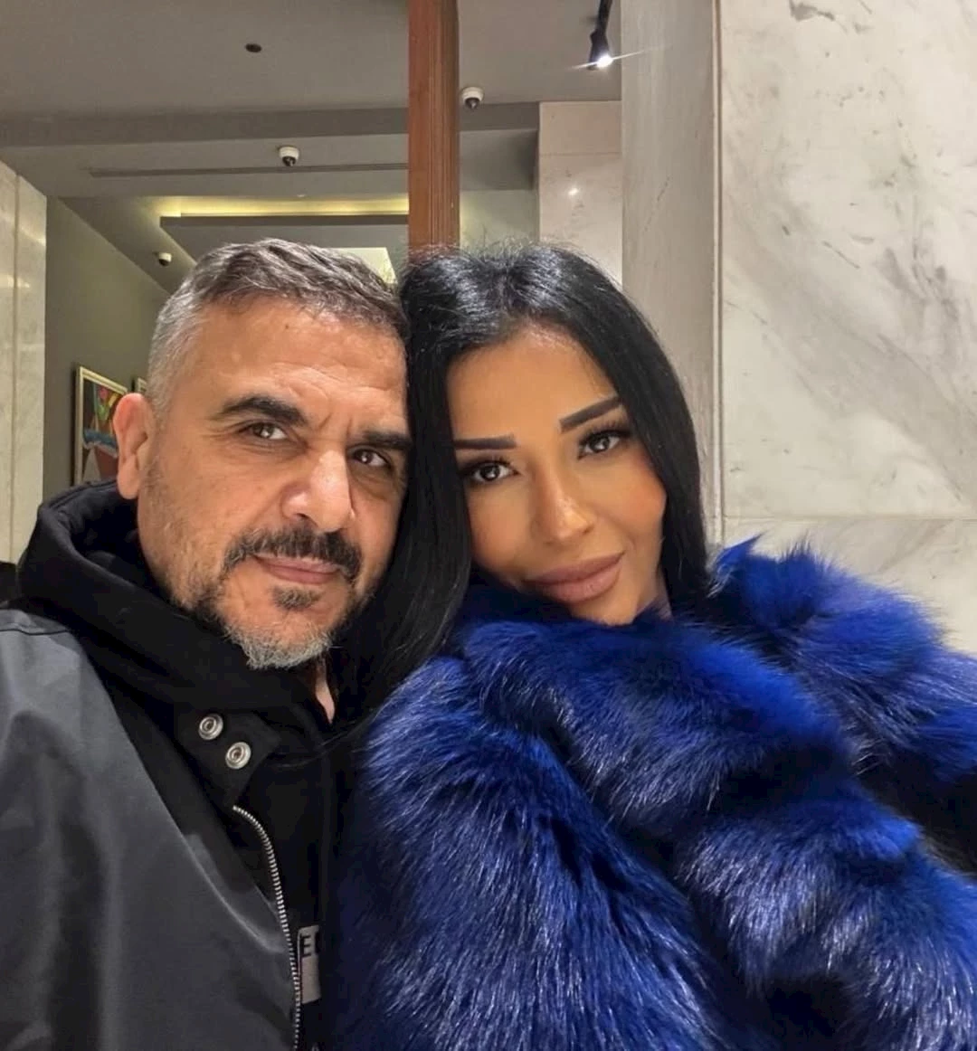 الملحن وليد سعد يغازل زوجته بكلمات رومانسية أول وآخر حب في حياتي_3