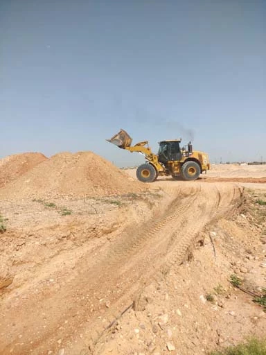 انتشال جثة شاب انهار عليه بئر خلال حفره بشمال قنا (1)